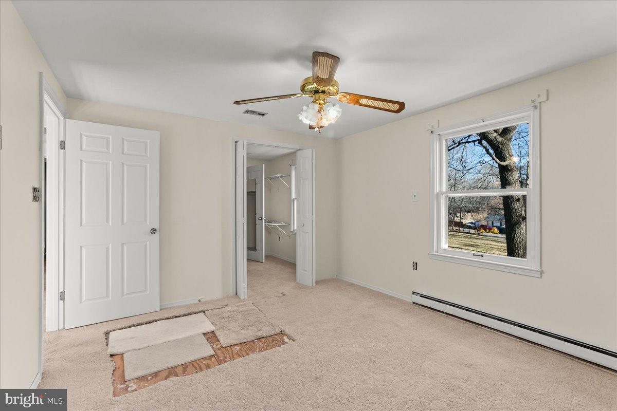 9442 Brentsville Road Manassas, VA 20112 - Photo 27 of 34 Second Room of Primary Bedroom & Walk in Closet