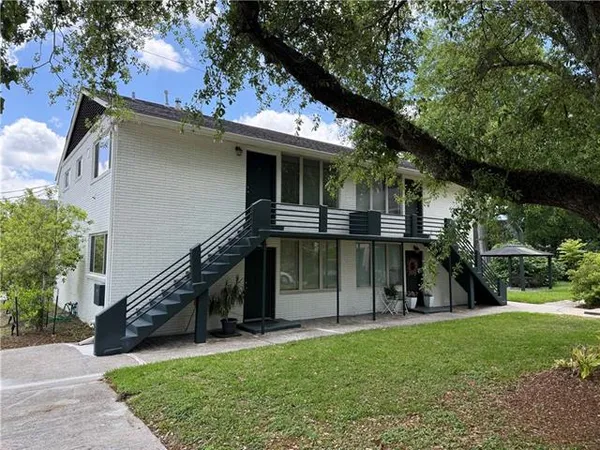 $1,400 | 326 Bonnabel Boulevard, Unit C, Metairie, LA 70005