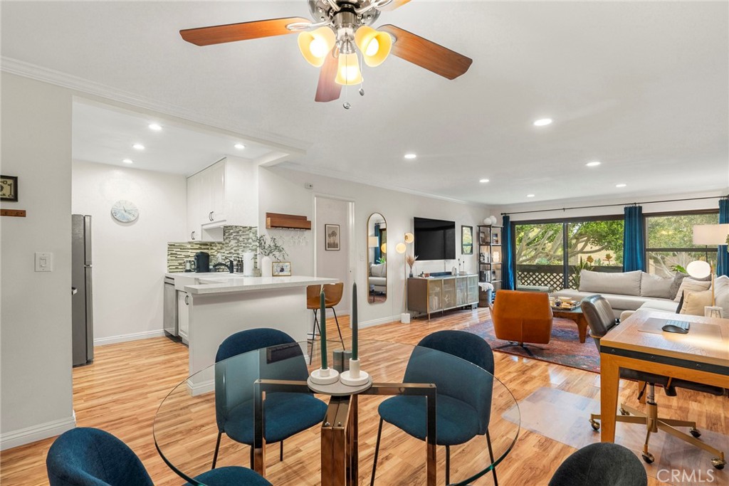 7742 Redlands Street Playa del Rey, CA 90293 - Photo 3 of 22