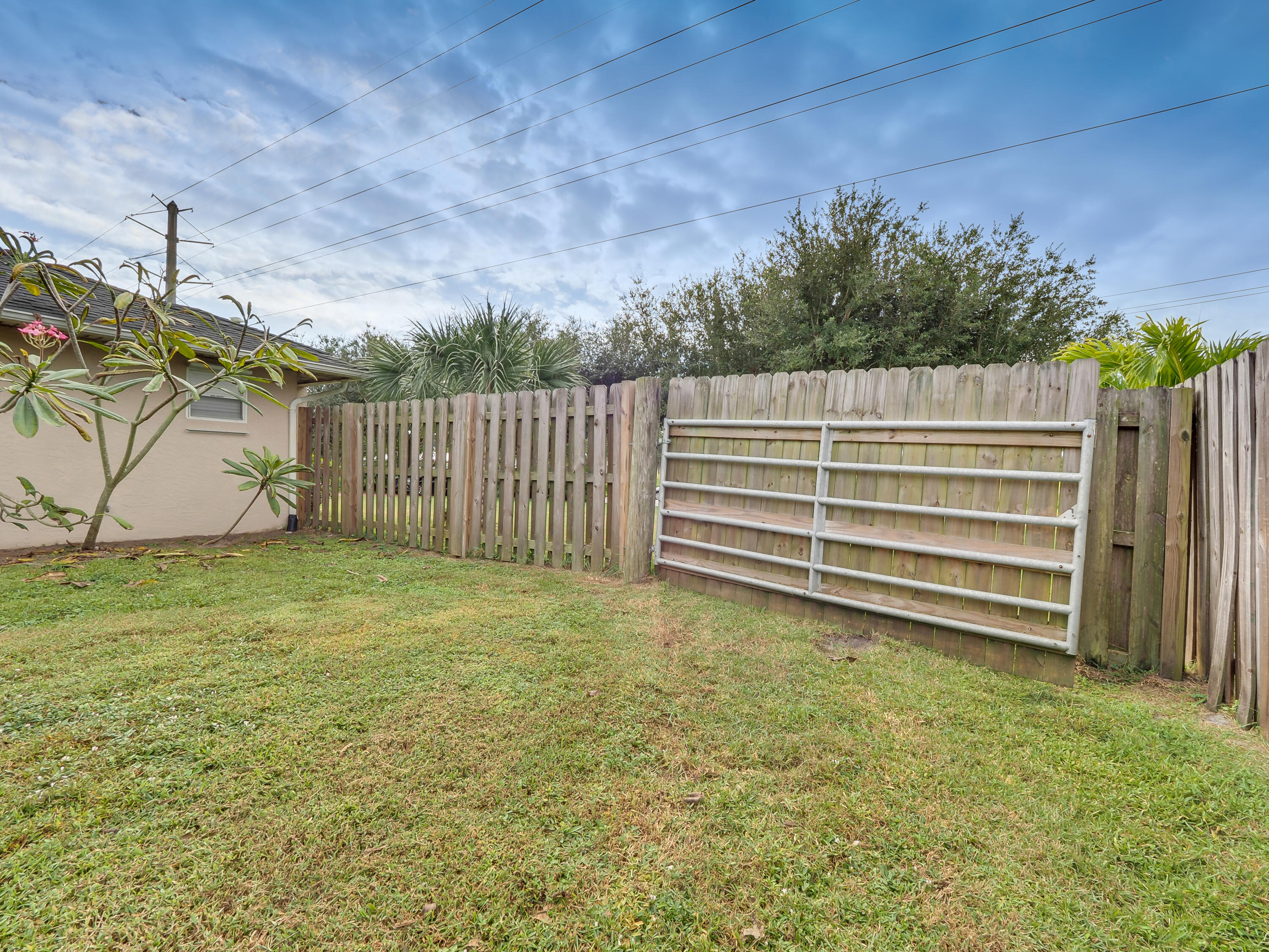 1100 West Weatherbee Road Fort Pierce, FL 34982 - Photo 32 of 39 pb010246-pb010250