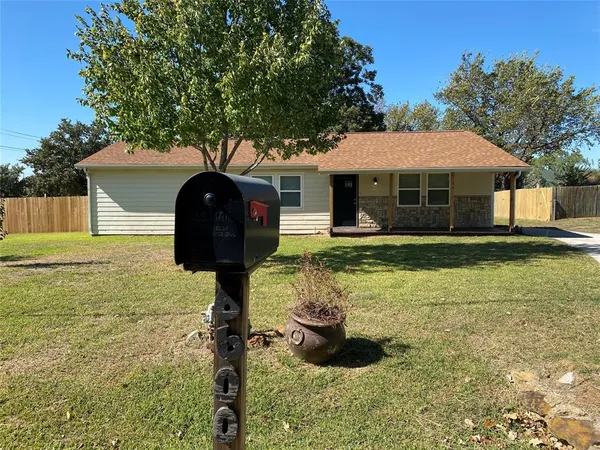 $1,995 | 6600 Herbert Road, Colleyville, TX 76034