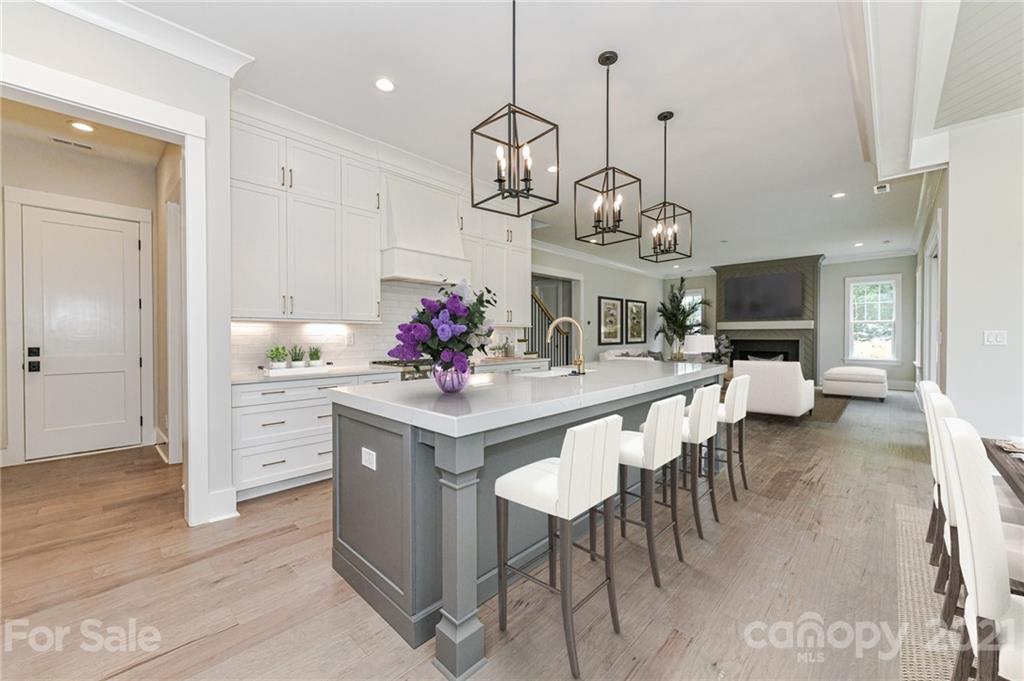 5702 Closeburn Road Charlotte, NC 28209 - Photo 14 of 35 Gallery Image 14