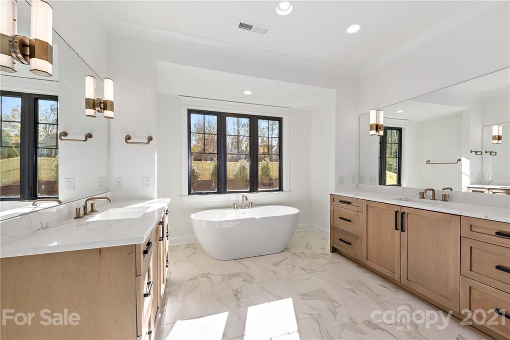 5702 Closeburn Road Charlotte, NC 28209 - Photo 8 of 35 Gallery Image 8