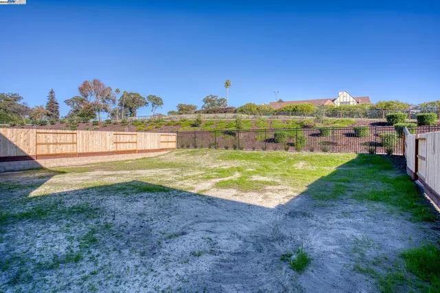 $924,800 | 4112 Markovich Court, Richmond, CA 94806