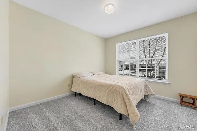 $260,000 | 270 Derek Drive, Hawk Point, MO 63349