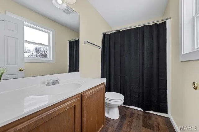 $260,000 | 270 Derek Drive, Hawk Point, MO 63349