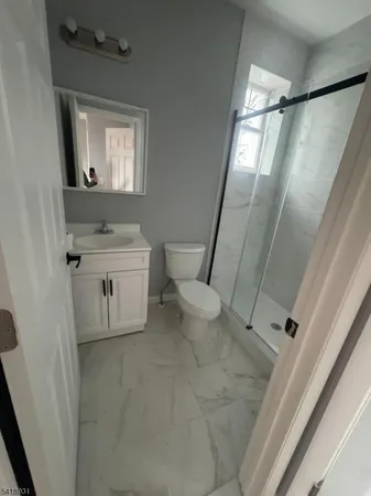 $2,800 | 81 Tremont Avenue, Newark, NJ 07106