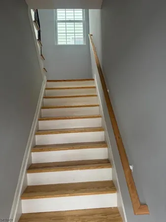 $2,800 | 81 Tremont Avenue, Newark, NJ 07106