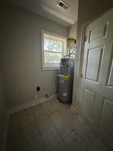 $2,000 | 1972 Arbutus Avenue, North Charleston, SC 29405