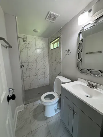 $2,000 | 1972 Arbutus Avenue, North Charleston, SC 29405