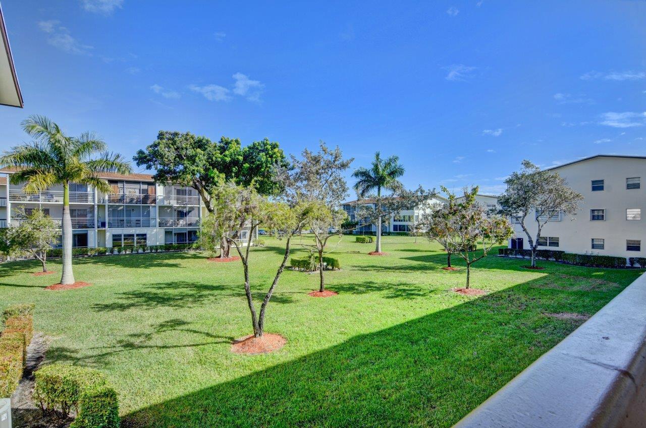 103 Suffolk C, Unit 103C Boca Raton, FL 33434 - Photo 15 of 17 outside 1