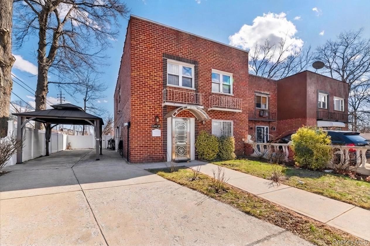 218-52 138th Road Queens, NY 11413 - Photo 1 of 25