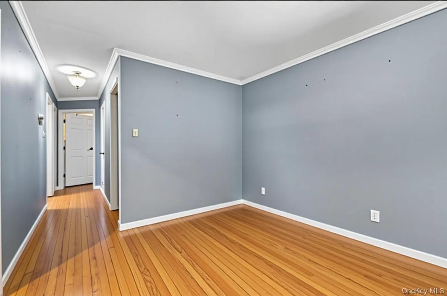 218-52 138th Road Queens, NY 11413 - Photo 11 of 25