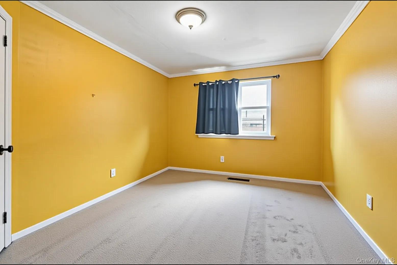 218-52 138th Road Queens, NY 11413 - Photo 8 of 25