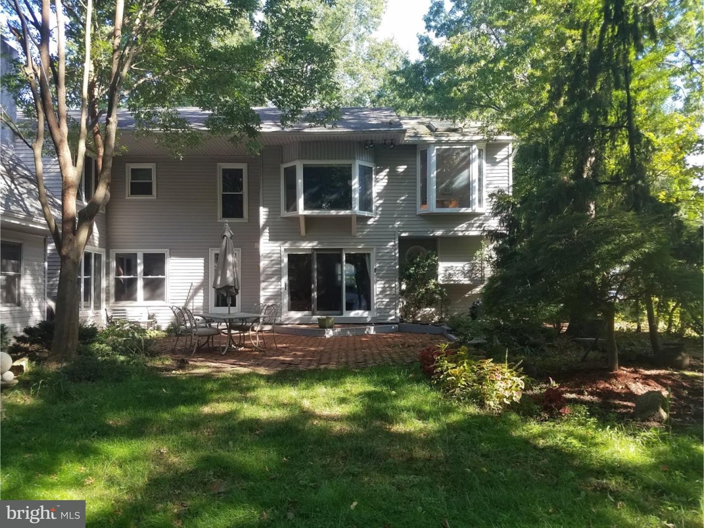 552 Cedarbrook Road Southampton, PA 18966 - Photo 1 of 25 Exterior
