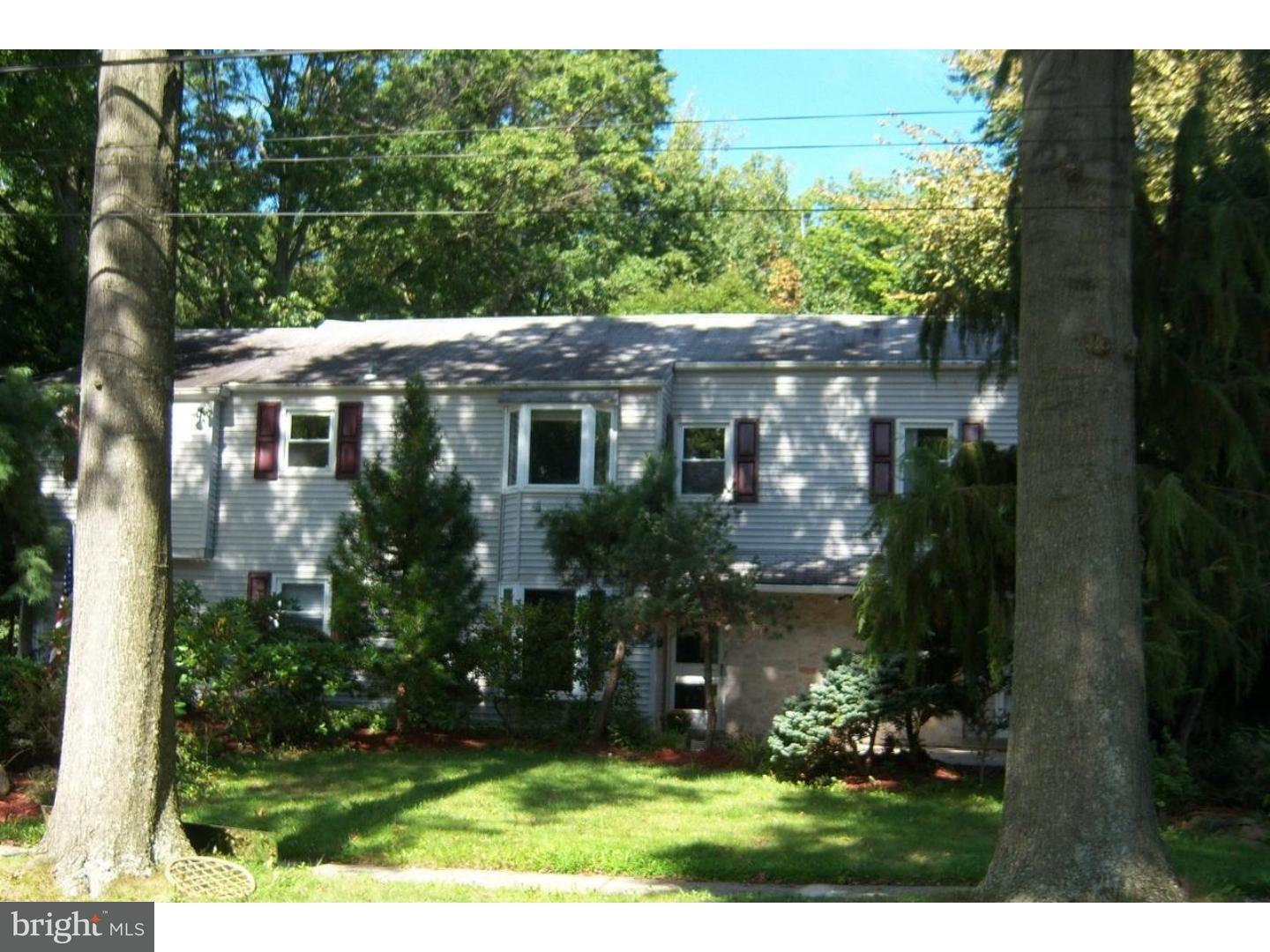 552 Cedarbrook Road Southampton, PA 18966 - Photo 3 of 25 Exterior