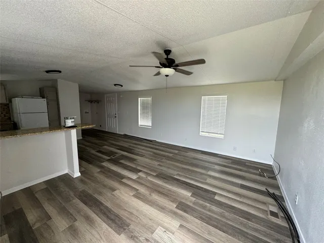 $1,500 | 112 B Thomas Park Drive, Hutto, TX 78634