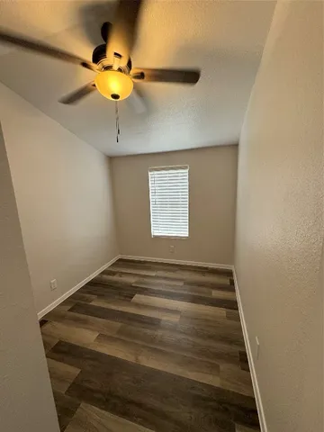 $1,500 | 112 B Thomas Park Drive, Hutto, TX 78634