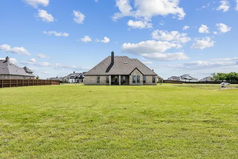 a view of an ocean from a yard