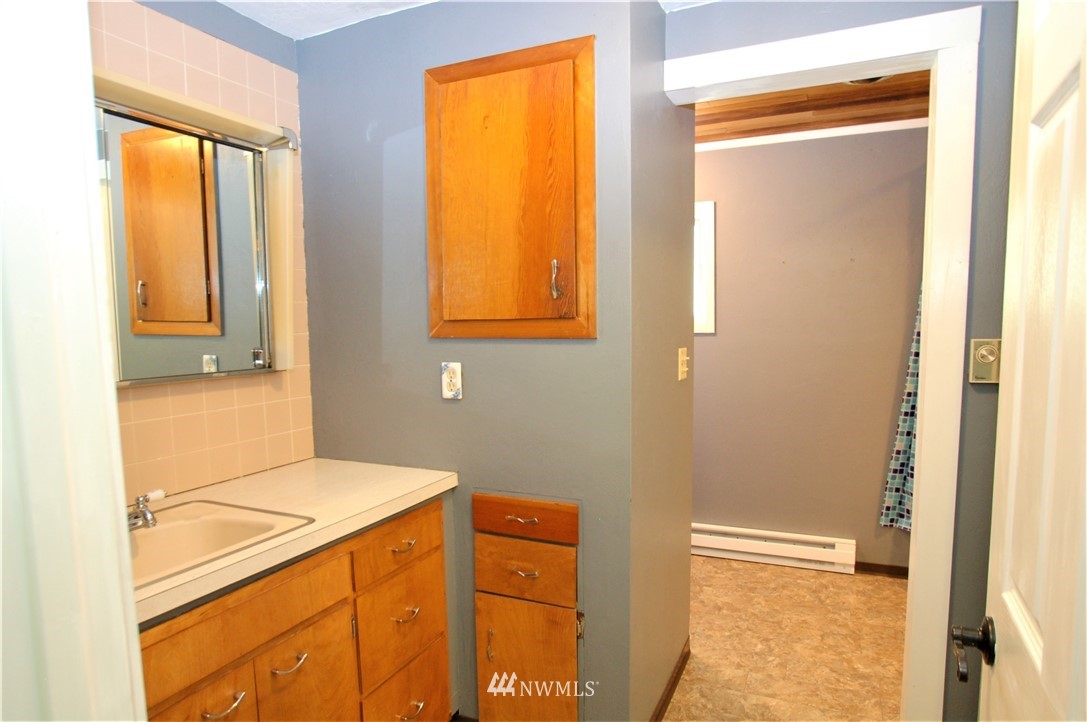 331 Southeast Cole Road Shelton, WA 98584 - Photo 8 of 15 Gallery Image 8