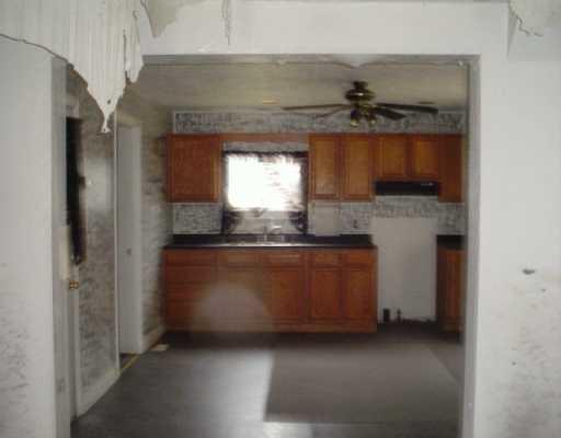 31 Route Ruffs Dale, PA 15679 - Photo 2 of 8 Kitchen.