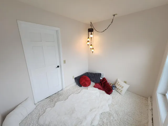 $899,999 | 7715 West Wind Lake Road, Norway, WI 53185