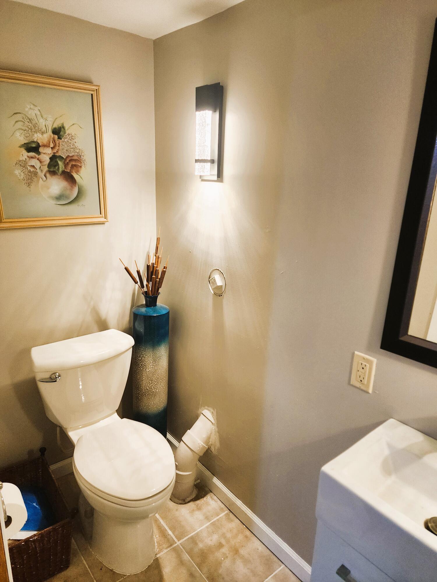 7715 West Wind Lake Road Norway, WI 53185 - Photo 25 of 63 LL bath