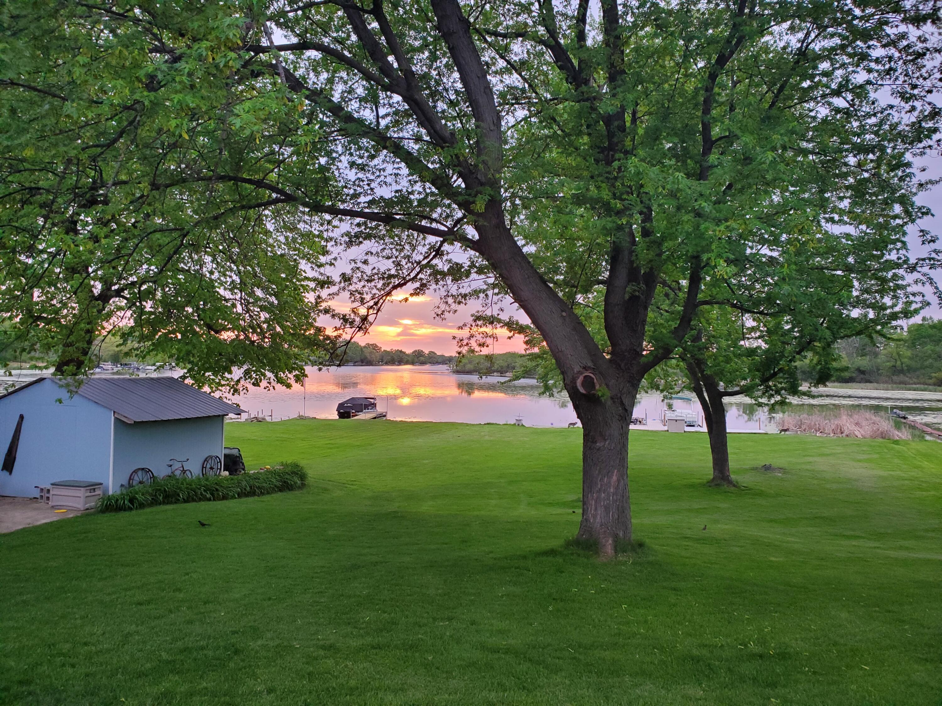 7715 West Wind Lake Road Norway, WI 53185 - Photo 39 of 63 summer sunrise