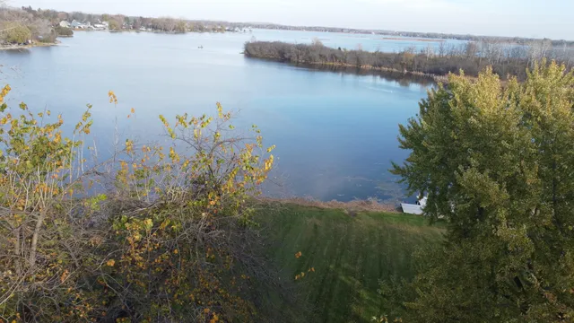 $899,999 | 7715 West Wind Lake Road, Norway, WI 53185