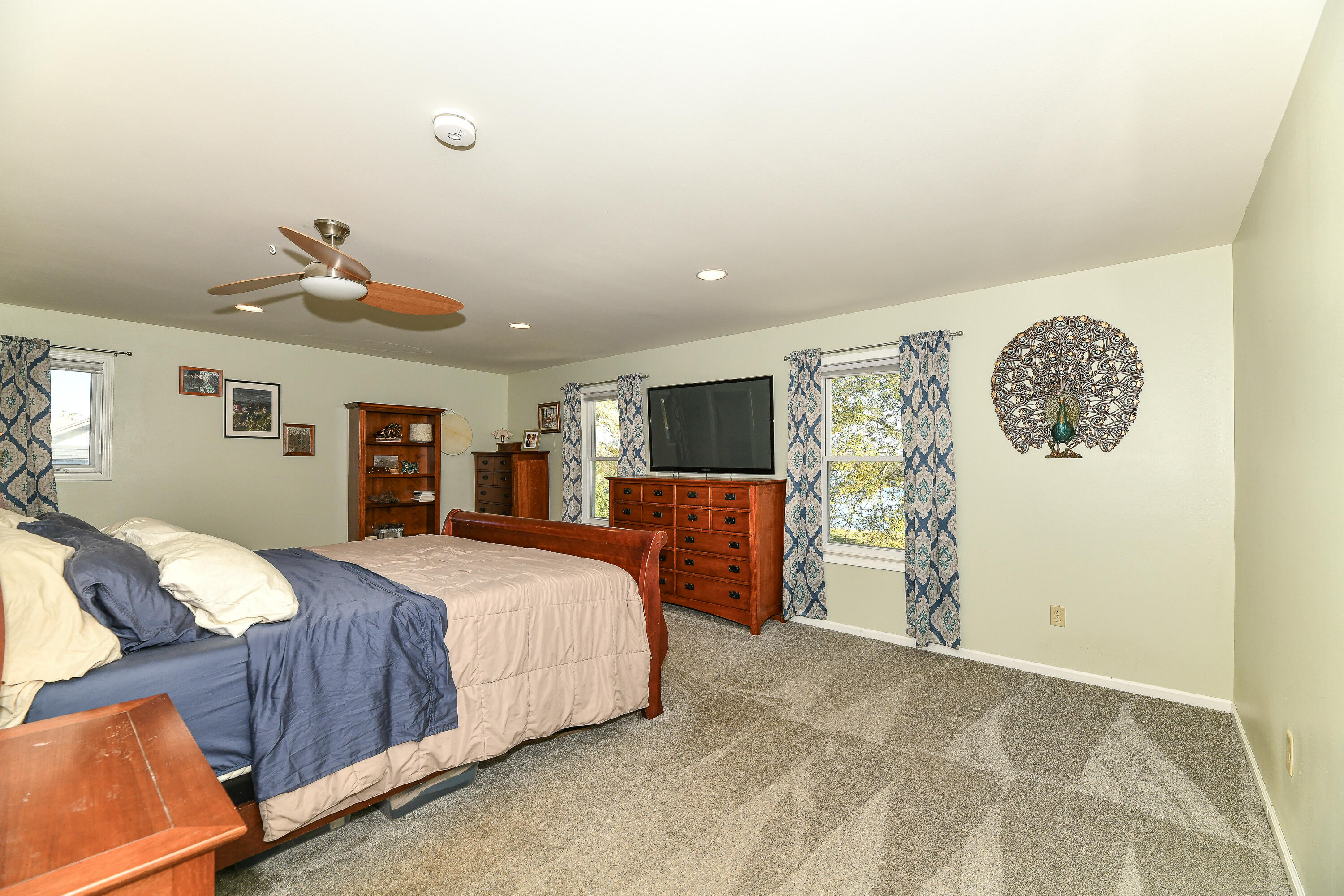 7715 West Wind Lake Road Norway, WI 53185 - Photo 10 of 63 M bed 1