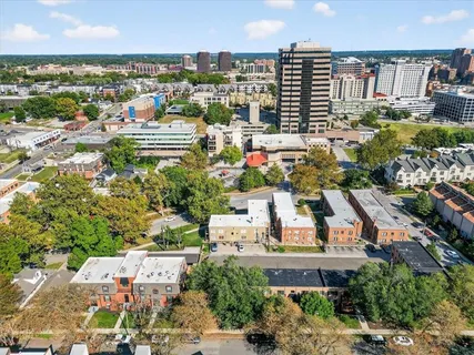 $185,000 | 4533 Holly Street, Unit 103, Kansas City, MO 64111