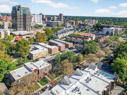 $185,000 | 4533 Holly Street, Unit 103, Kansas City, MO 64111