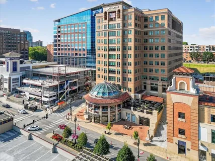 $185,000 | 4533 Holly Street, Unit 103, Kansas City, MO 64111