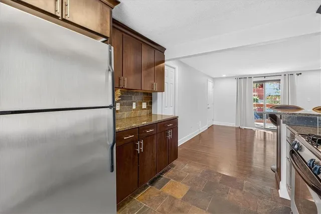 $185,000 | 4533 Holly Street, Unit 103, Kansas City, MO 64111