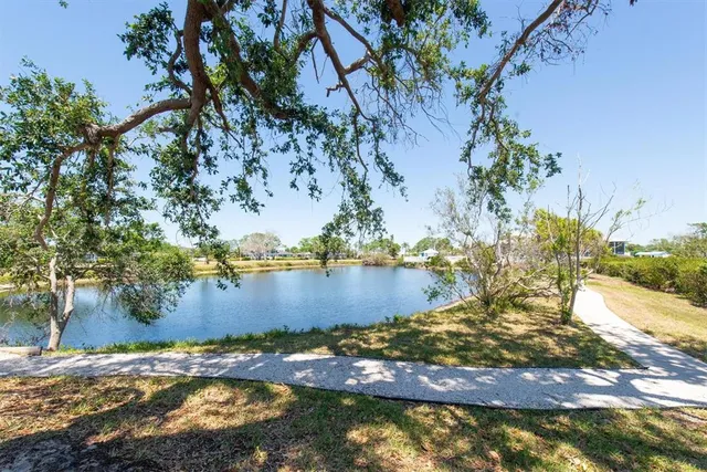 $410,000 | 801 Waterside Lane, Bradenton, FL 34209