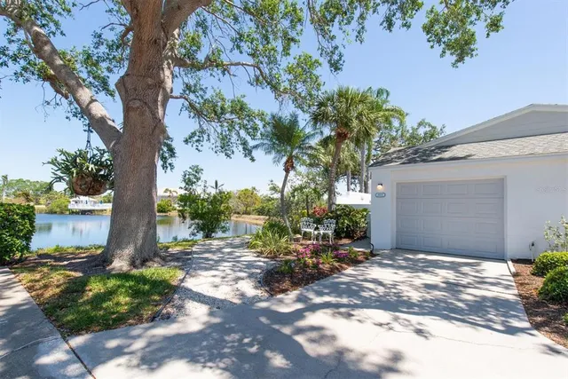 $410,000 | 801 Waterside Lane, Bradenton, FL 34209