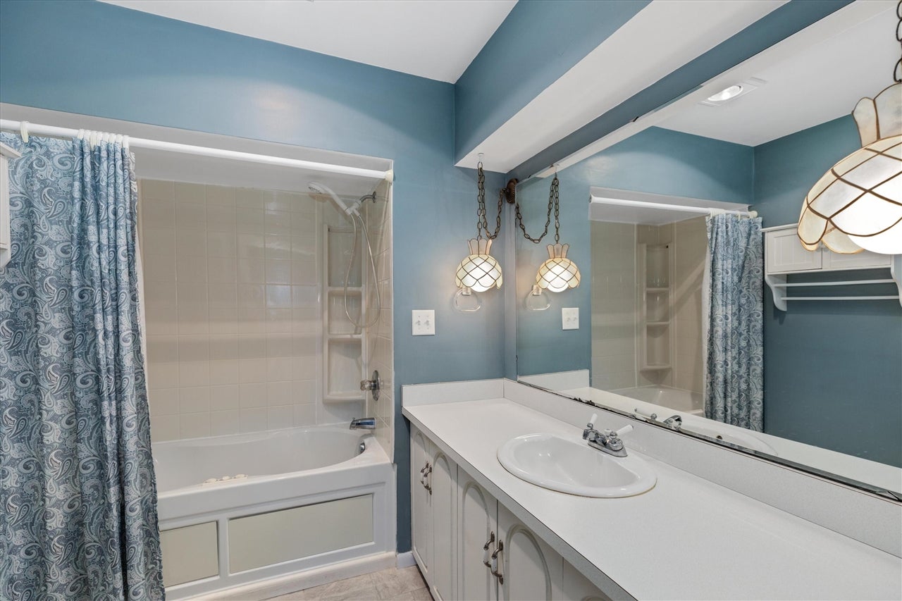 854 Vanderpool Avenue Troy, MI 48083 - Photo 15 of 42 Gallery Image 15