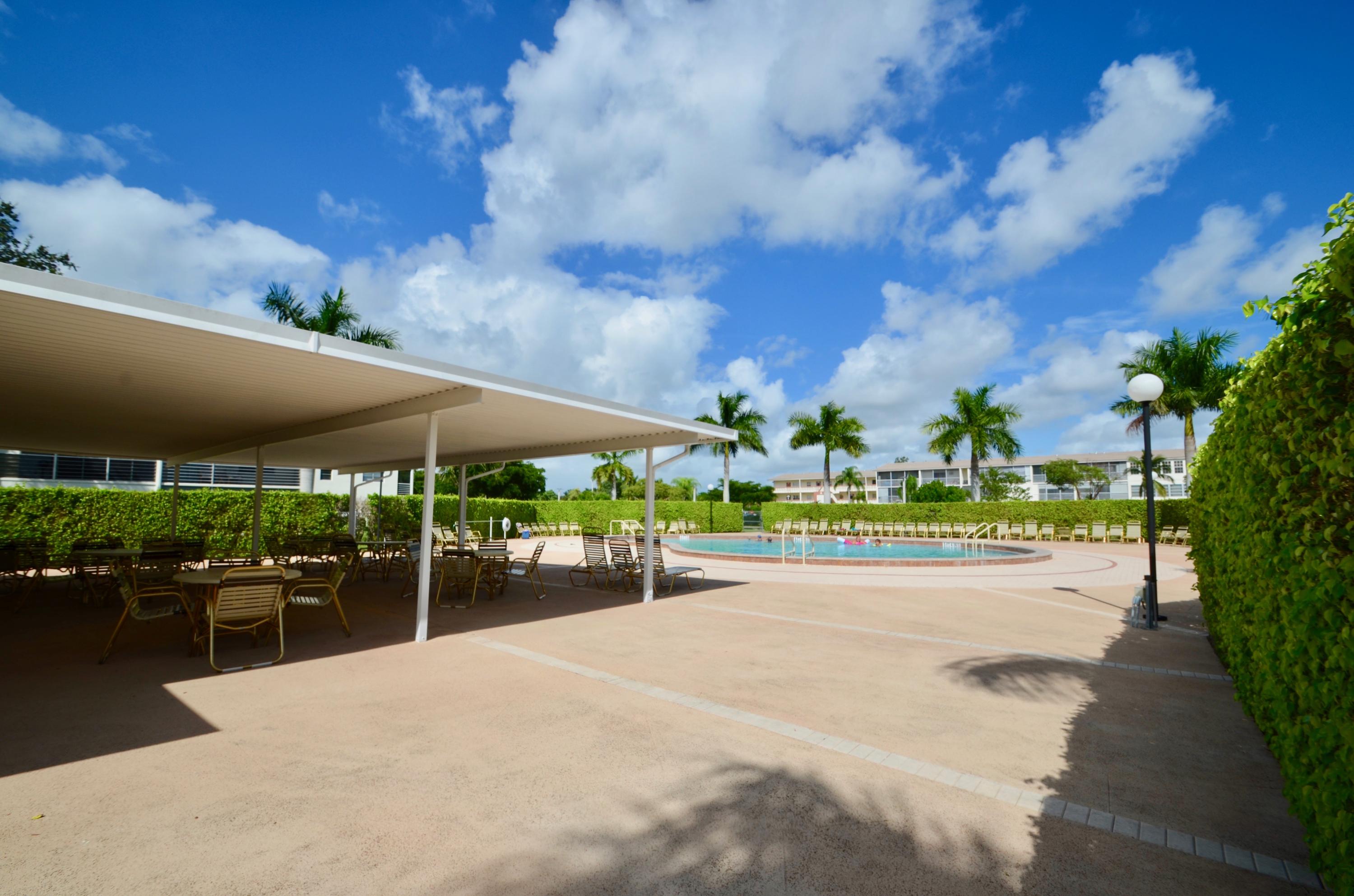 122 Suffolk C Boca Raton, FL 33434 - Photo 22 of 26 DSC_0036