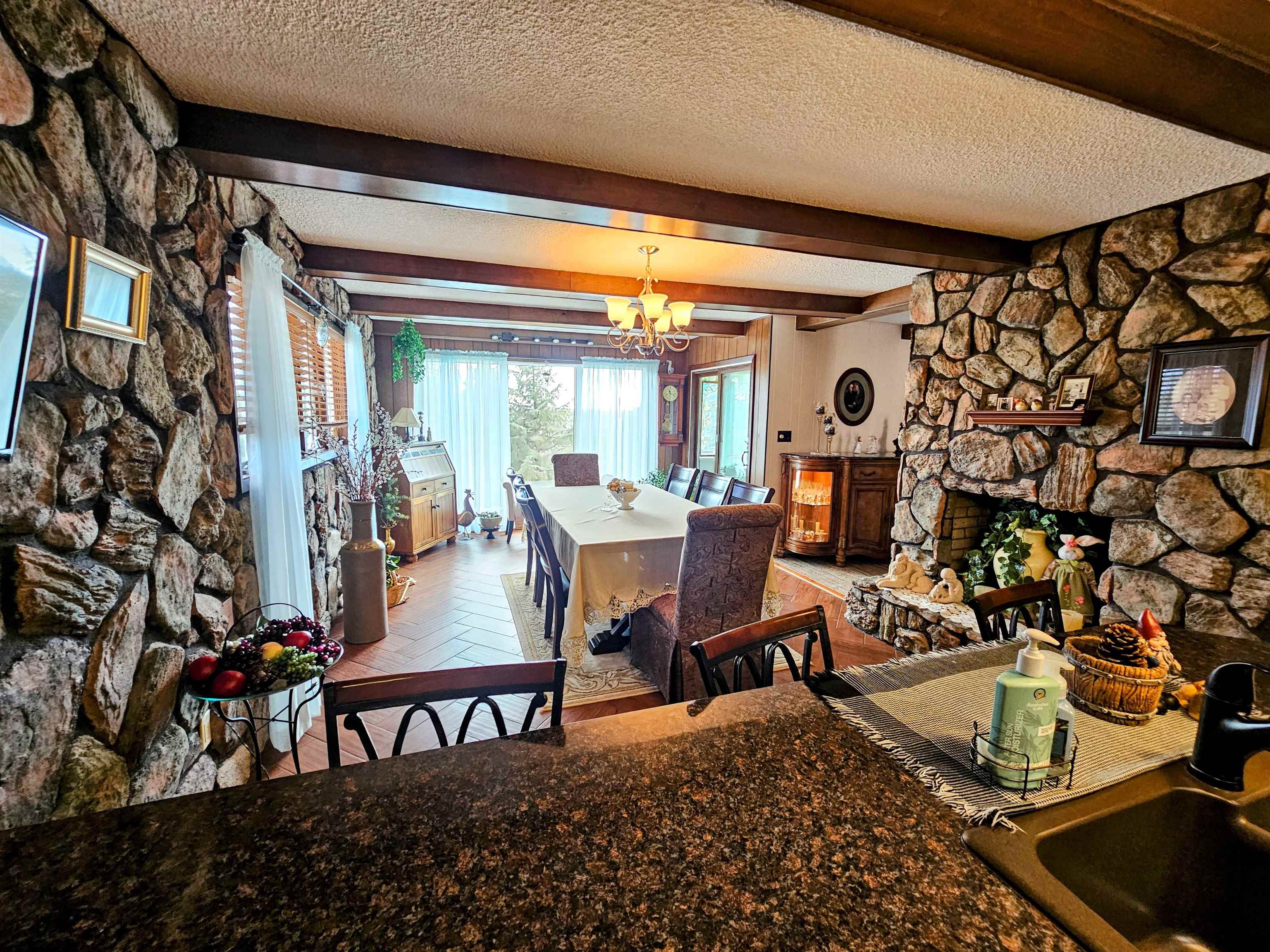 278 Linda Vista Road Torrington, WY 82240 - Photo 9 of 40