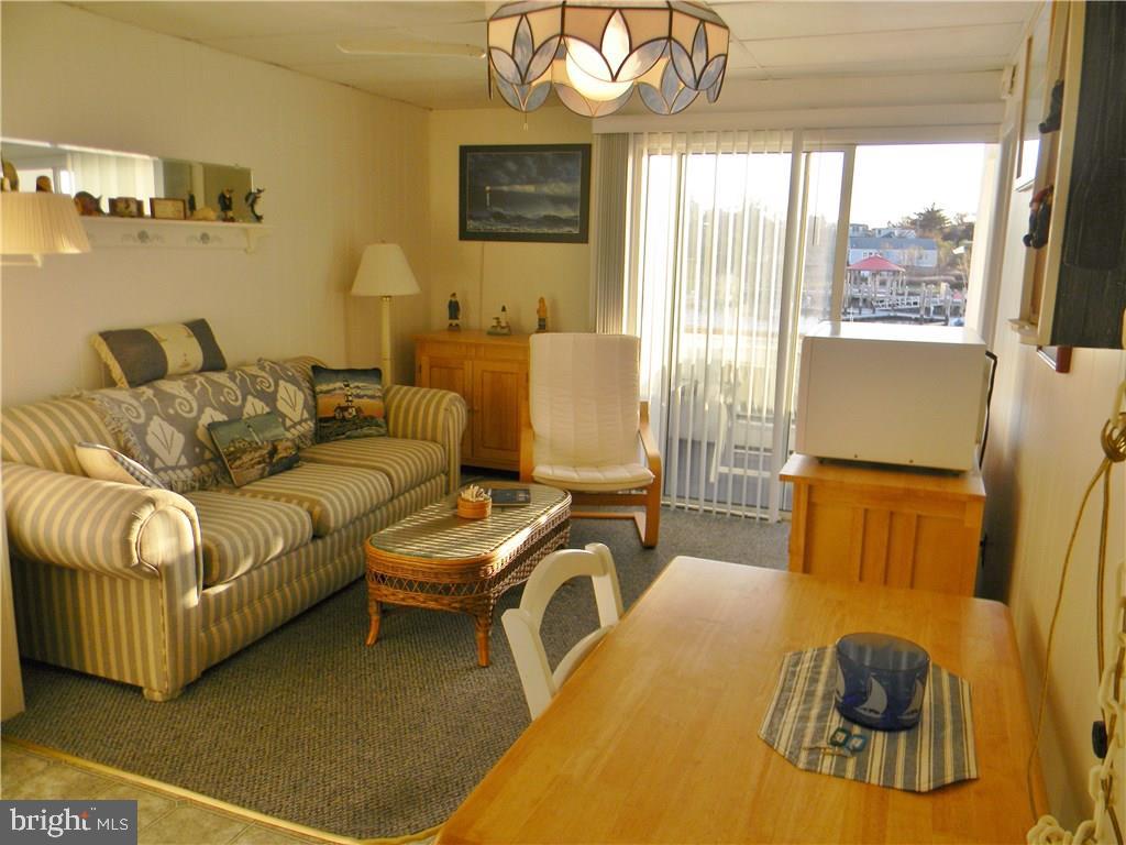 208 B Anglers Road Lewes, DE 19958 - Photo 3 of 20 Gallery Image 3