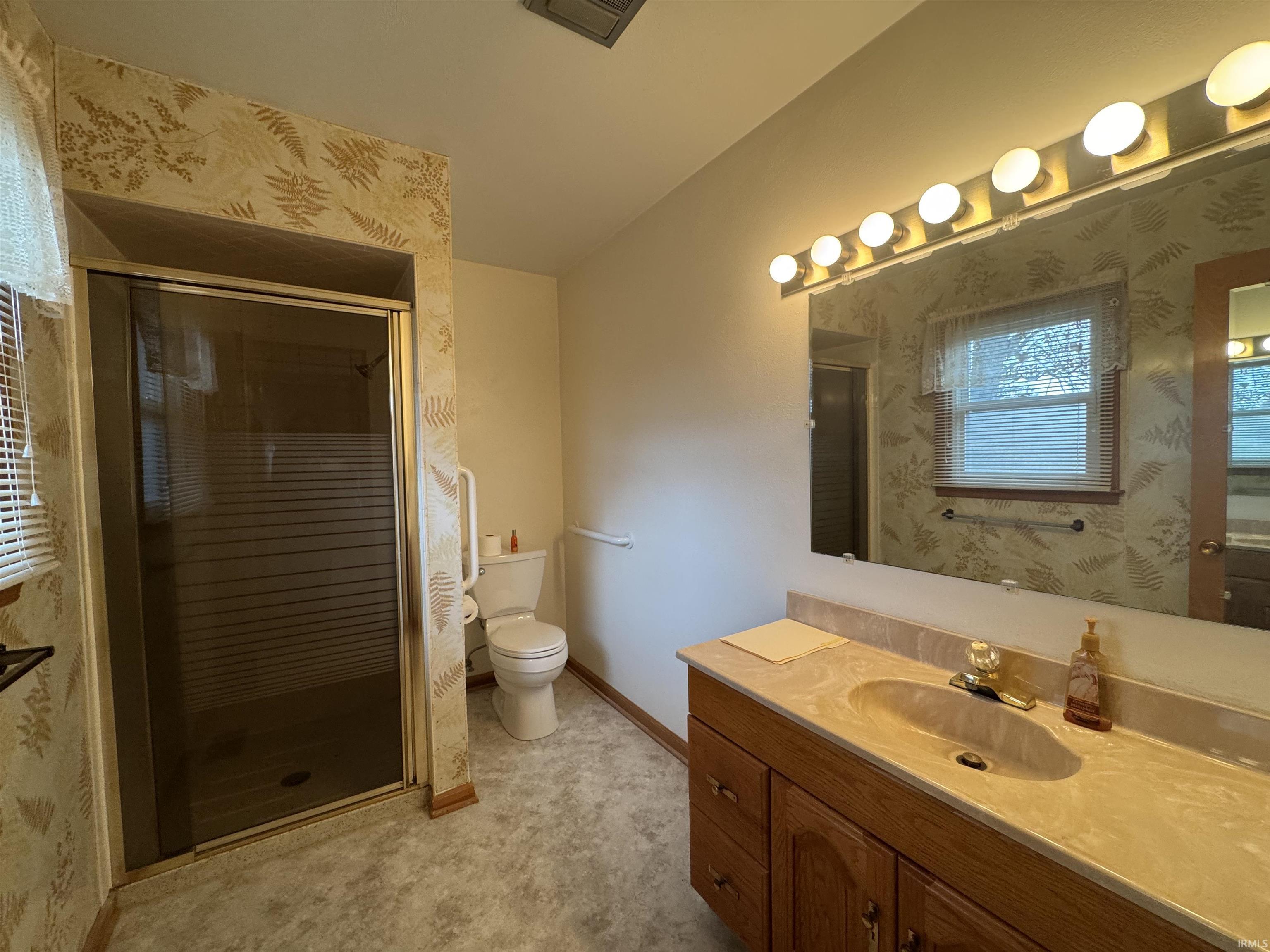 1404 Zartman Road Kokomo, IN 46902 - Photo 10 of 20 Gallery Image 10