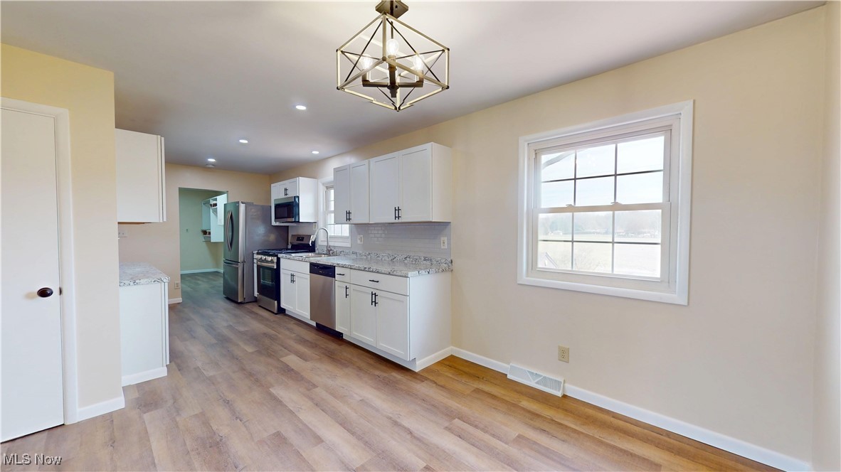 102 Summit Road Marietta, OH 45750 - Photo 10 of 44 Eat in kitchen