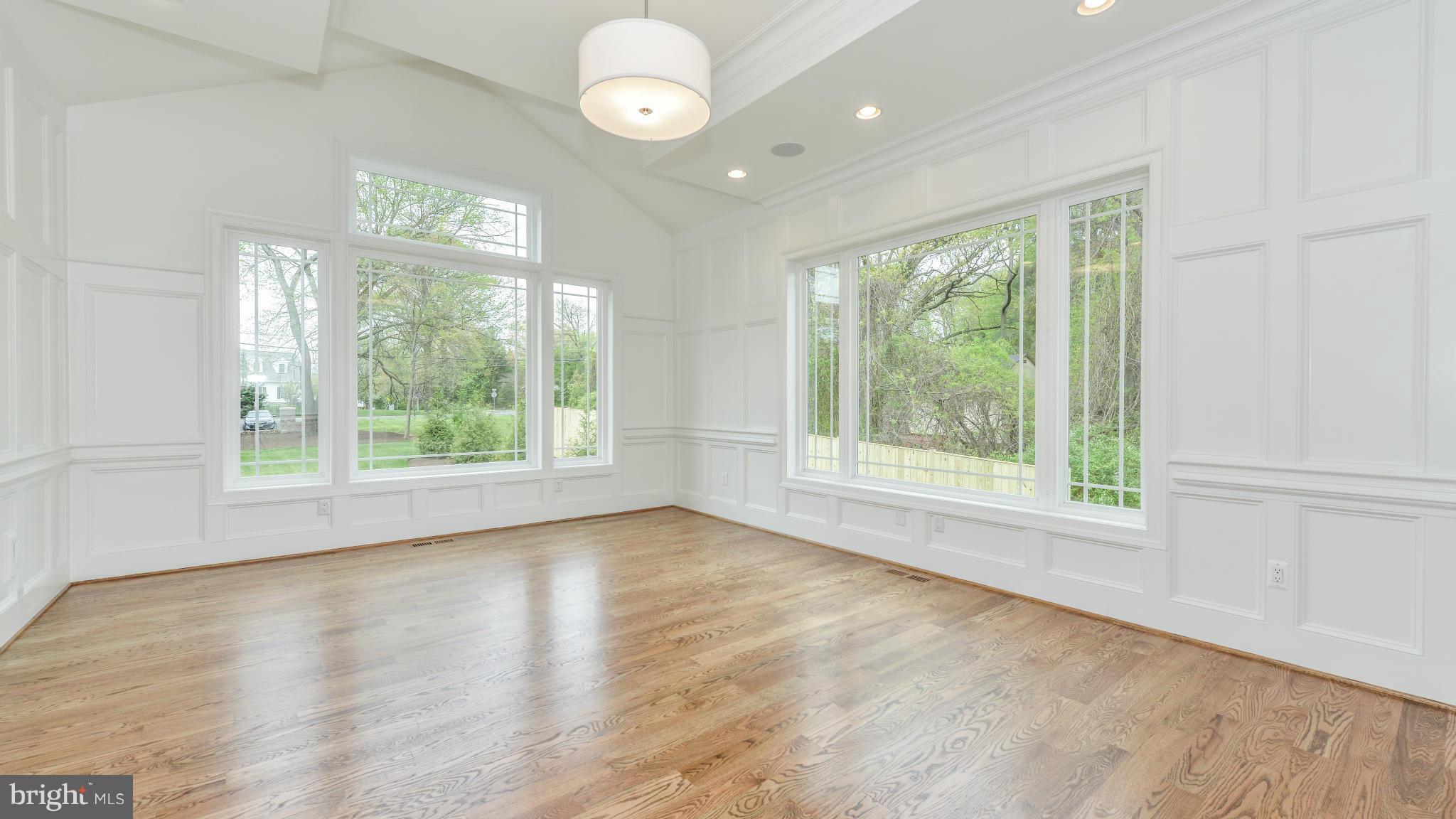 9018 Old Courthouse Road Vienna, VA 22182 - Photo 20 of 28 Interior (General)