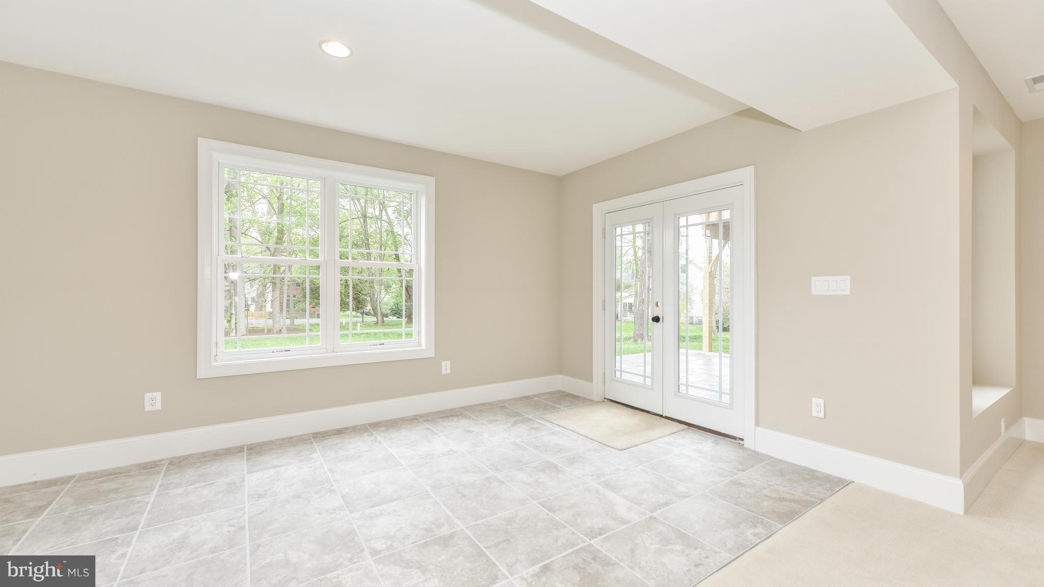 9018 Old Courthouse Road Vienna, VA 22182 - Photo 22 of 28 Bedroom