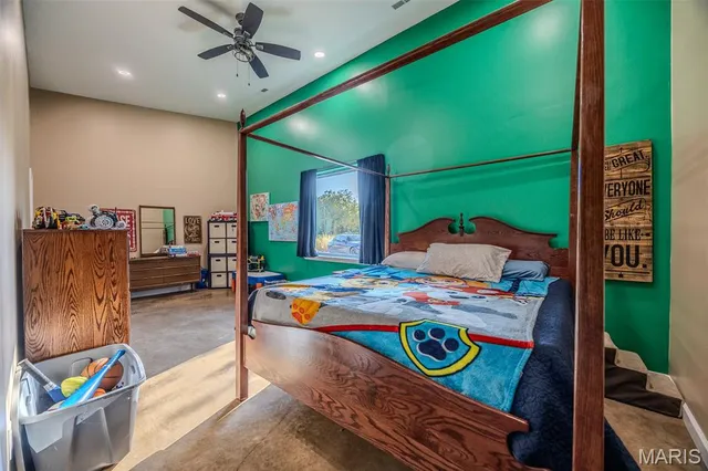 $399,000 | 3 Pecan Trail, Tunas, MO 65764