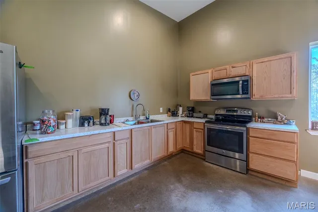 $399,000 | 3 Pecan Trail, Tunas, MO 65764