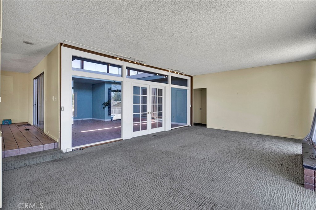 18969 Pachappa Road Apple Valley, CA 92307 - Photo 12 of 75