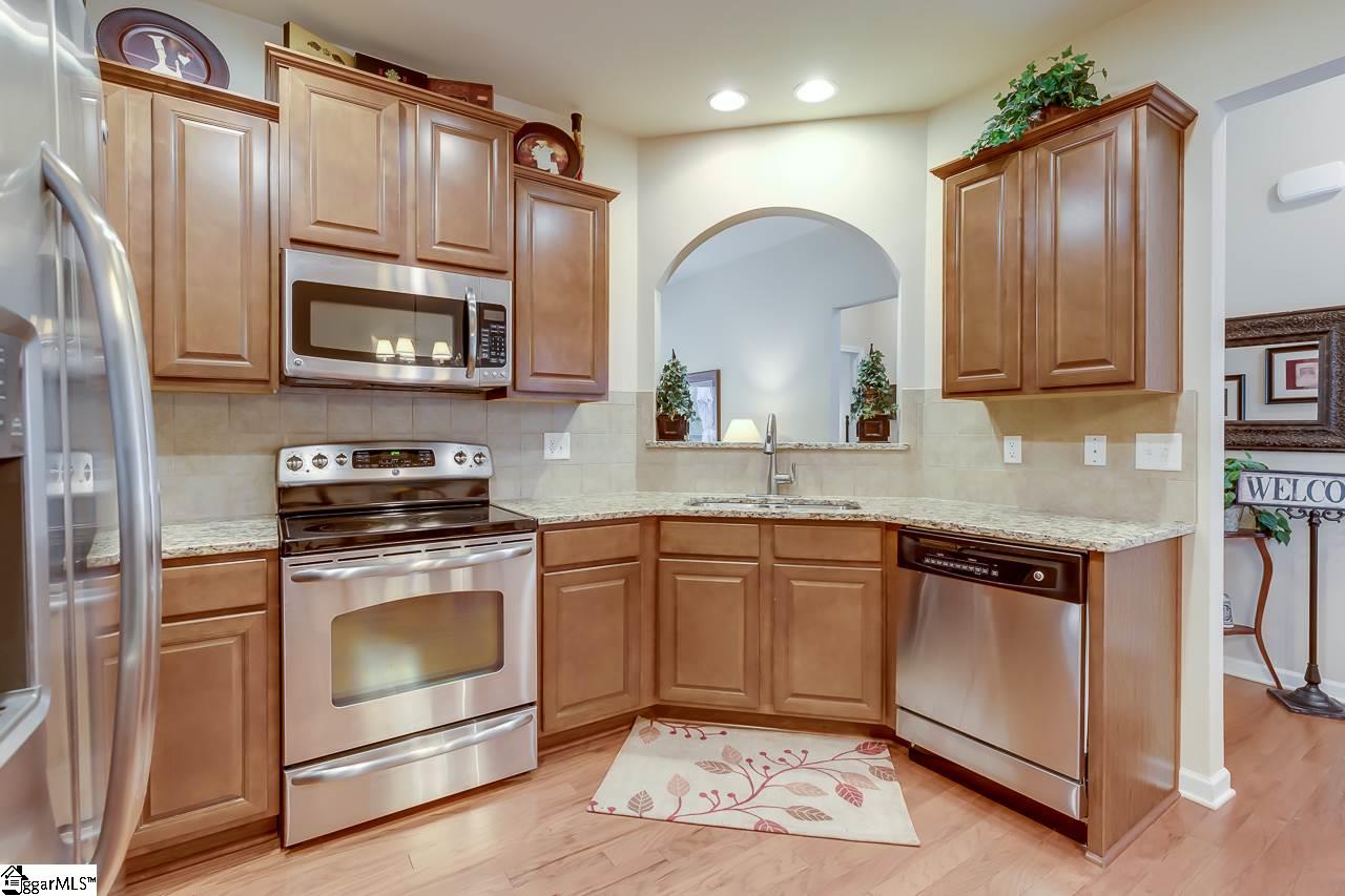 111 Shefleys Road Simpsonville, SC 29680 - Photo 6 of 17 Gallery Image 6