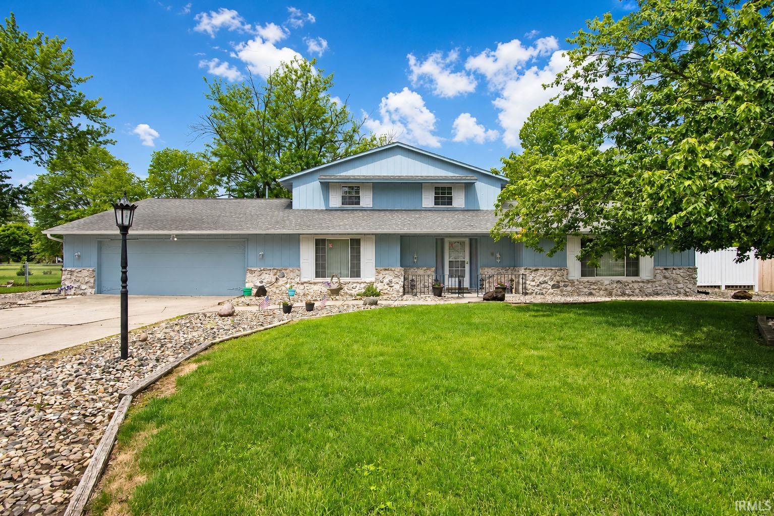 5218 Tomahawk Trail Fort Wayne, IN 46804 - Photo 1 of 30