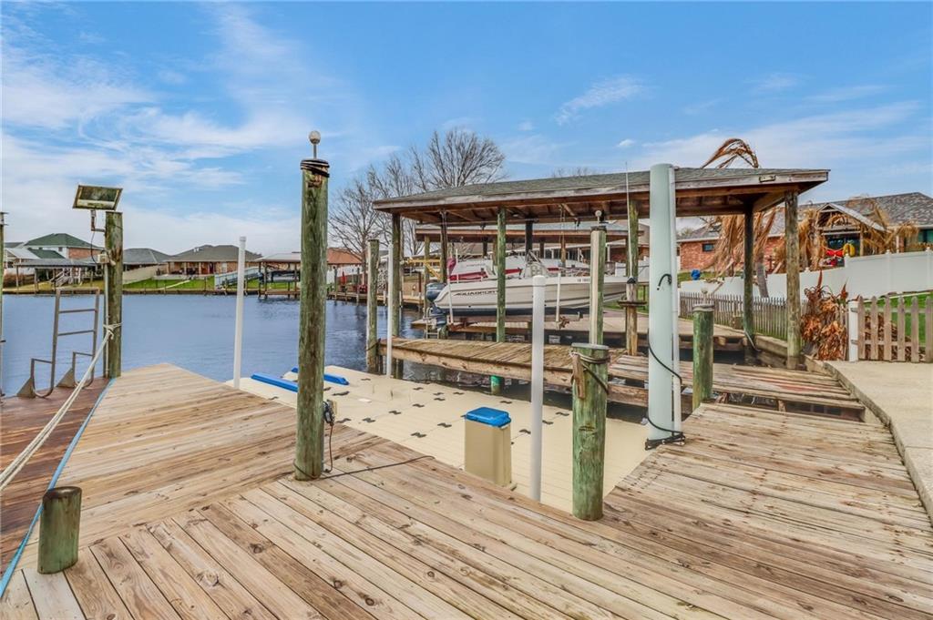 302 Charles Court Slidell, LA 70458 - Photo 33 of 36